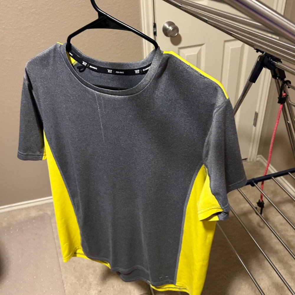 Shirts bundle - Picture 3 of 9